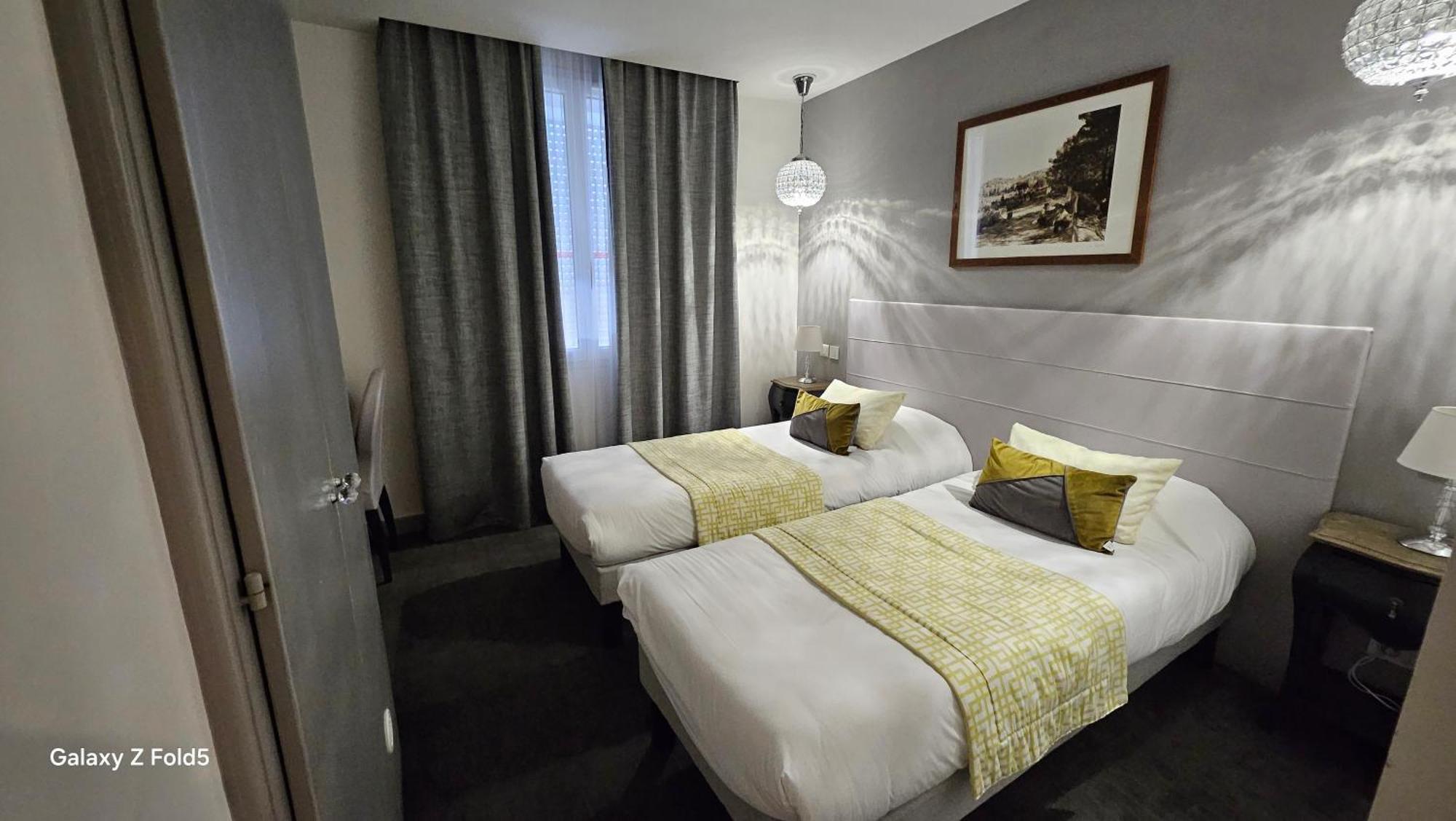 Brit Hotel Acacias Arles Eksteriør billede
