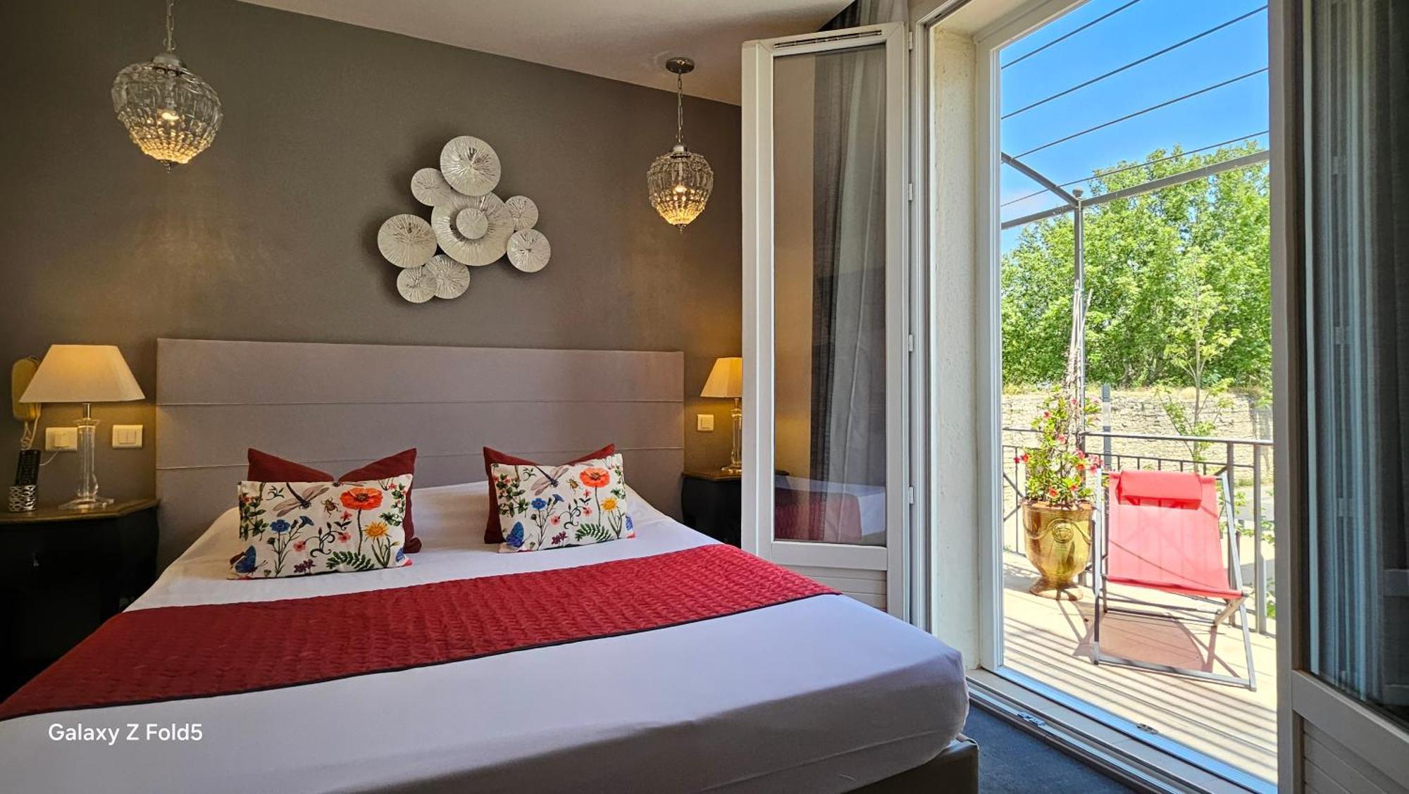 Brit Hotel Acacias Arles Eksteriør billede