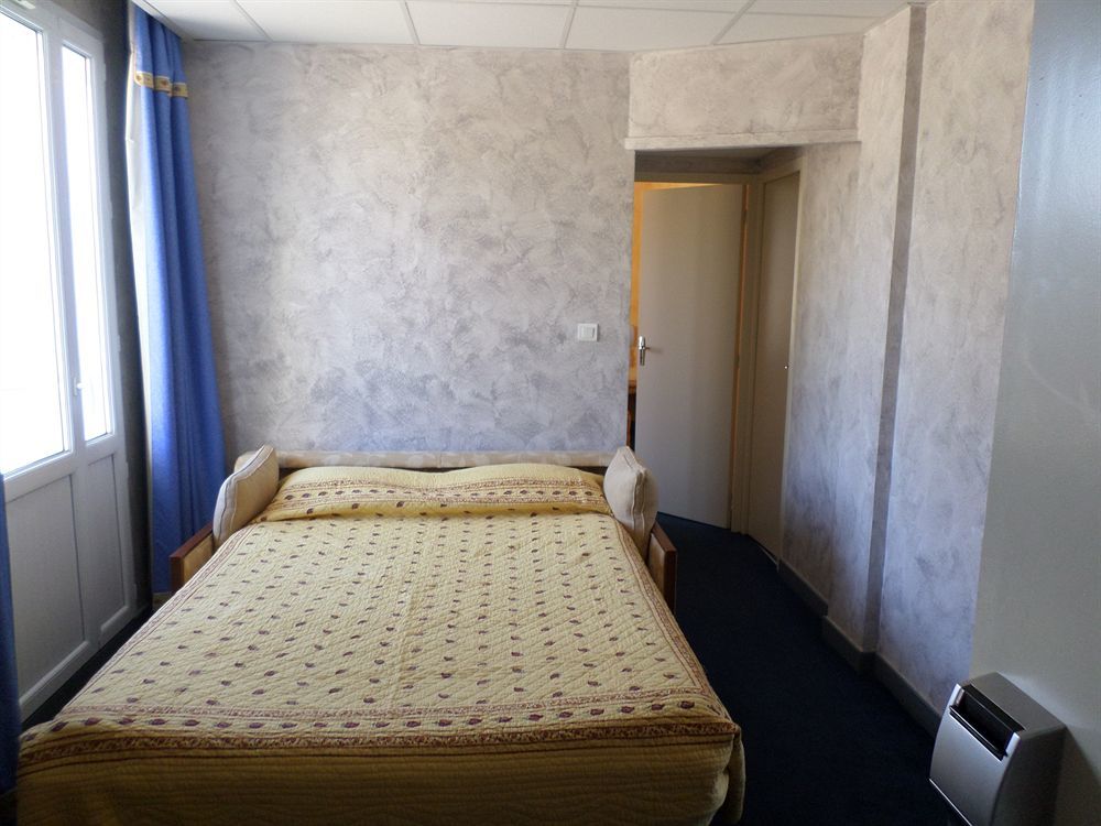 Brit Hotel Acacias Arles Eksteriør billede